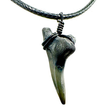 Load image into Gallery viewer, Dagger Shaped Necklace (Lower Snaggletooth)